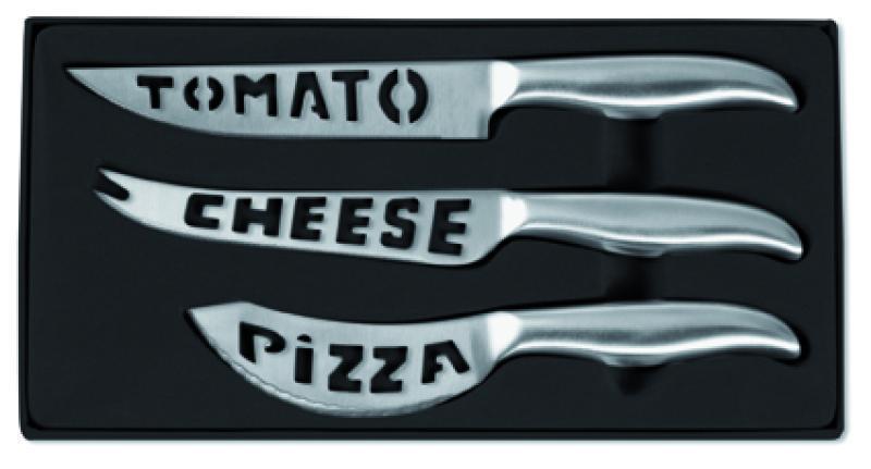 Knife set for tomatos, cheese and pizza