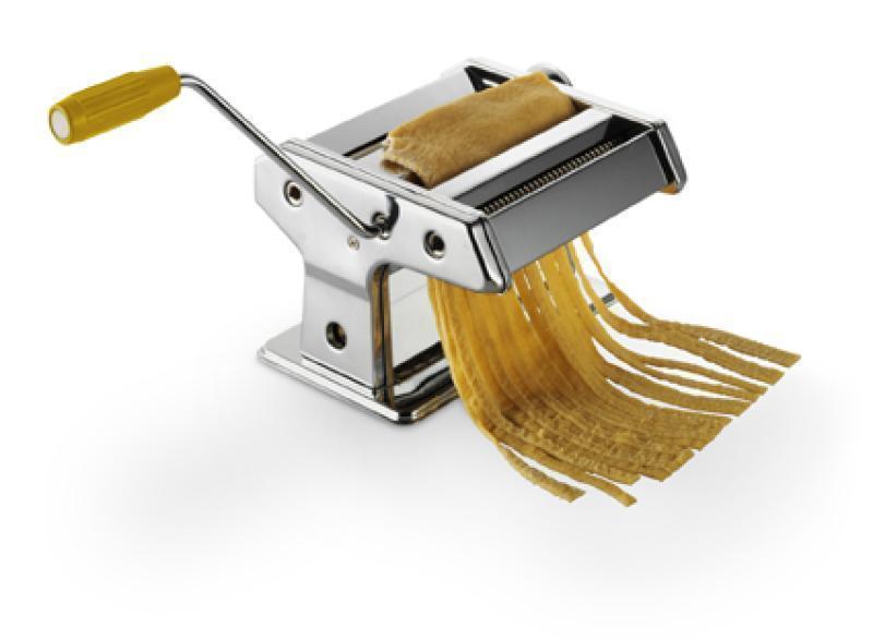 Tuscan pasta maker for spaghetti, tagliatelle and lasagna.