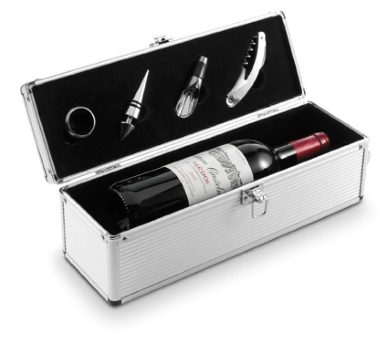 Corsican wine set in a aluminium gift box, 4pc (excludes wine)