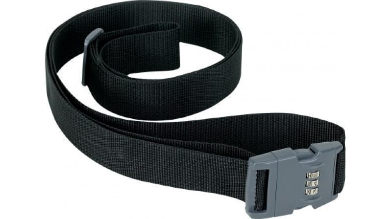 Luggage strap with combination lock