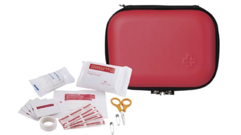 16 Pcs First Aid Kit