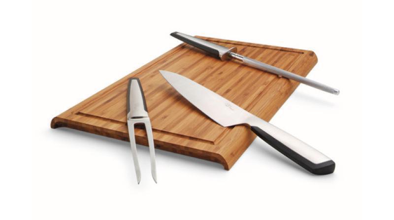 Knife Set & Cutting Board