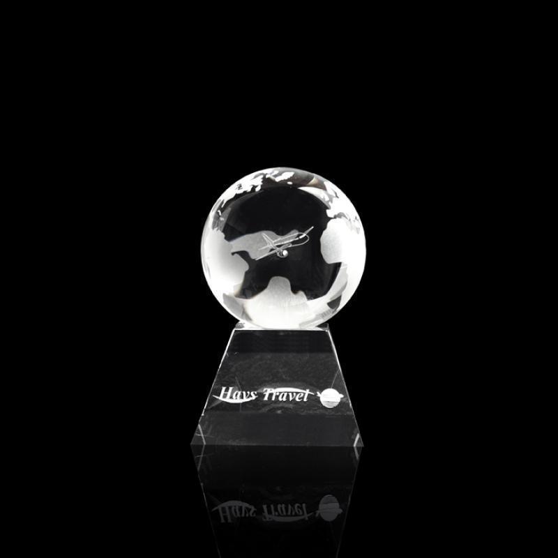 80mm Optical Crystal Globe on Pyramid Base