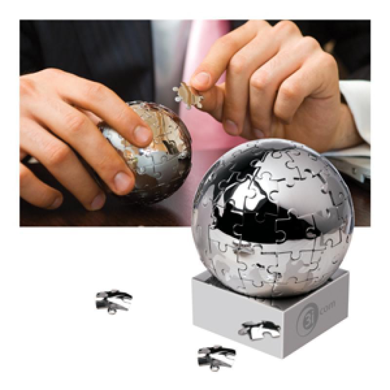 Magnetic Globe Jigsaw Paperweight