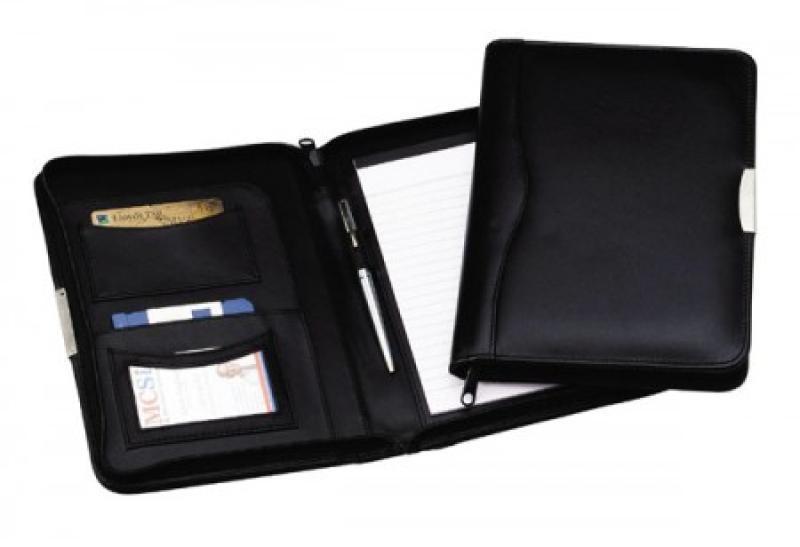 A5 Black Sandringham Leather Zipped Conference Folder